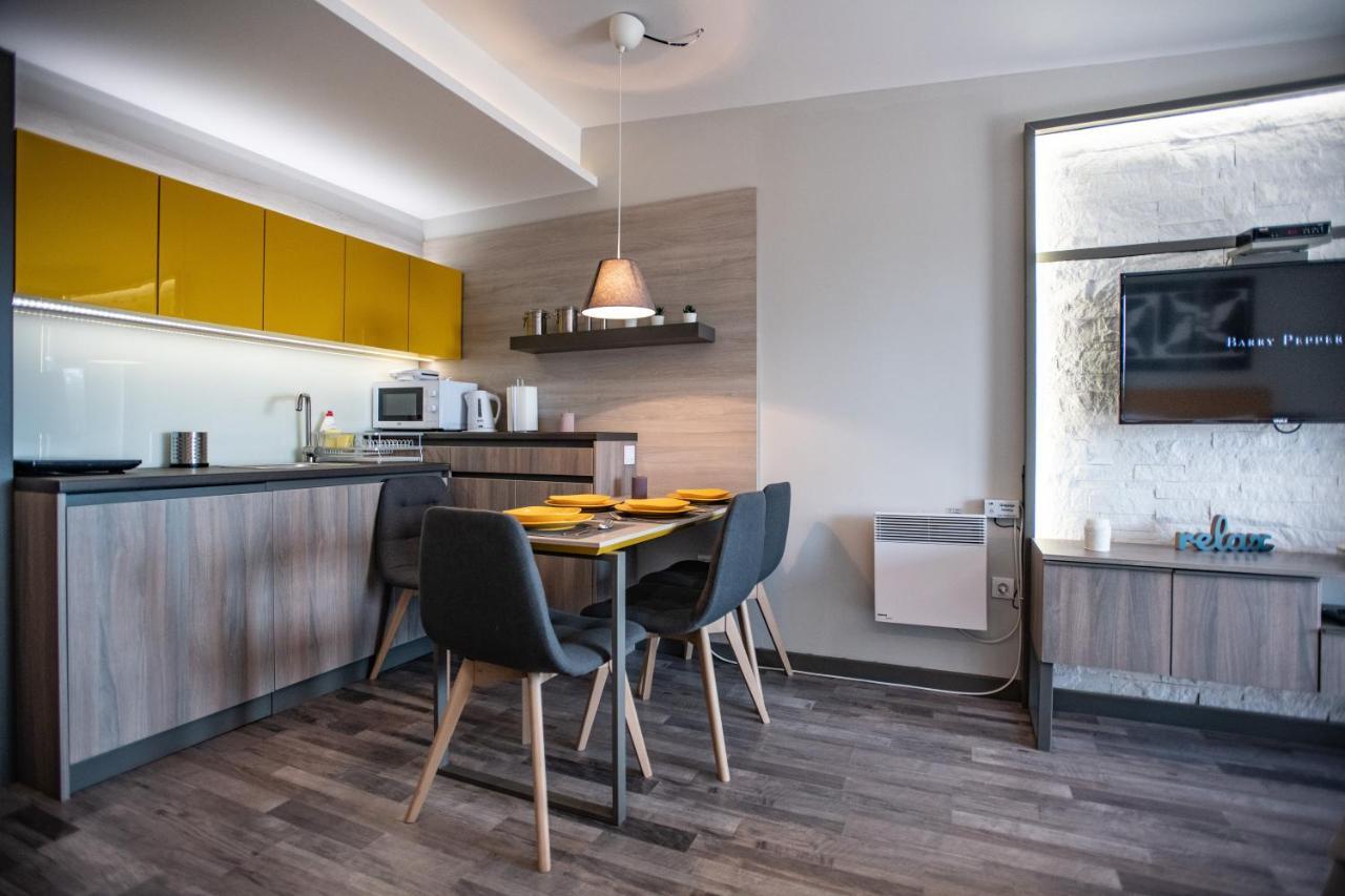 Deltalux Apartmani Milmari コパオニク エクステリア 写真